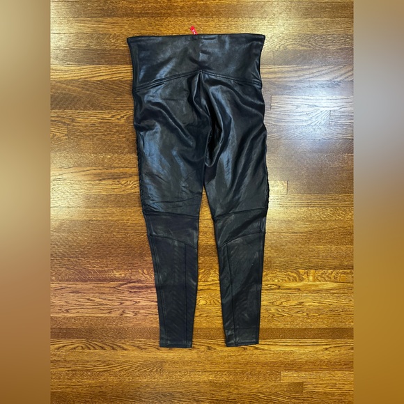 SPANX Moto Leggings - Picture 6 of 6